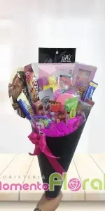 Cono en Cartulina de Golosinas 24